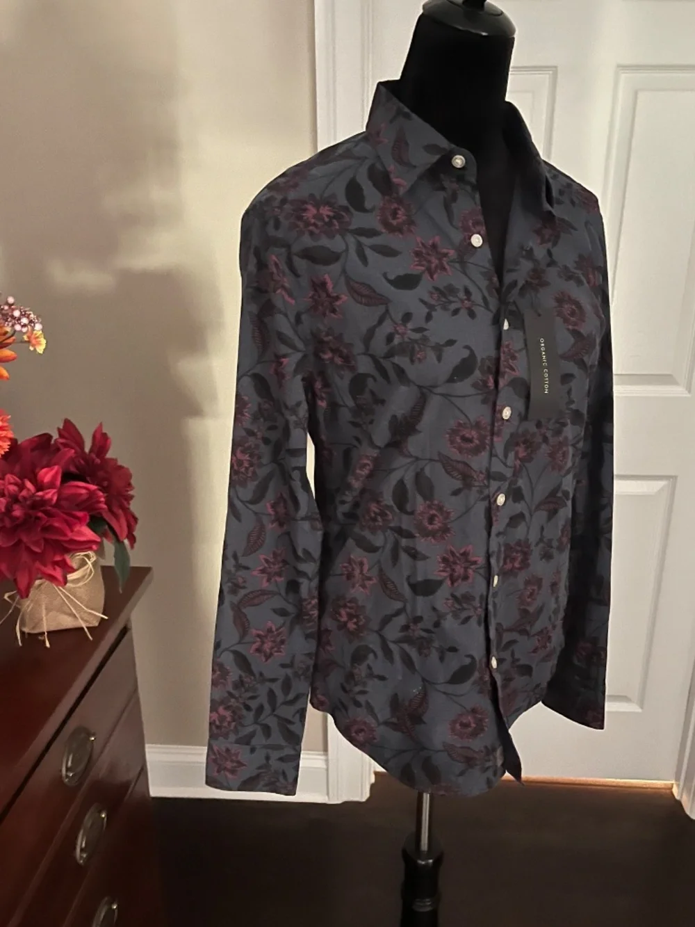 NWT Men’s Banana Republic Dark Blue Floral Print Organic Cotton Button Down S